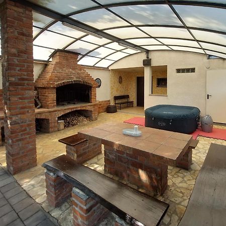 Holiday Home Franky Varazdin Breg Ngoại thất bức ảnh